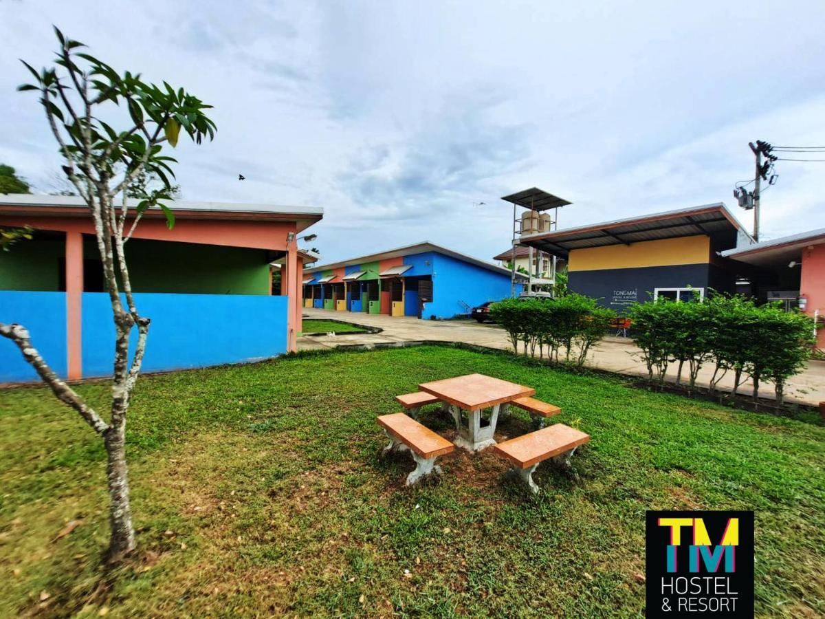 Tongmai Resort Сураттхани Экстерьер фото
